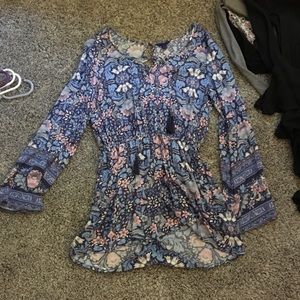 Aeropostale Lace up paisley romper